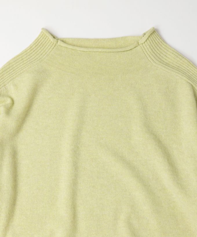 レオントップ　ウールカシミアのプルオーバーニット
