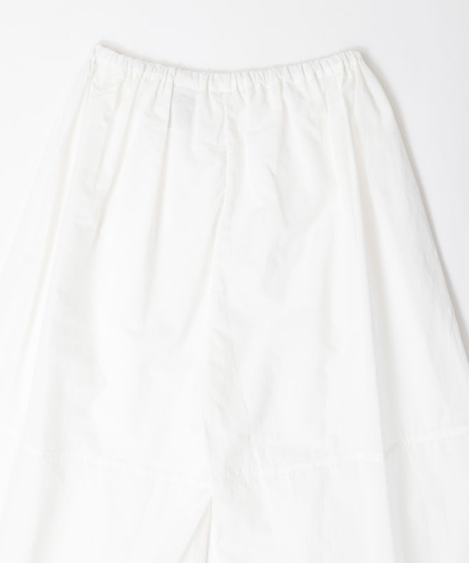 ペチパルセミ・V　カットワーク刺繍レースのレイヤードぺチパンツ　ショート丈