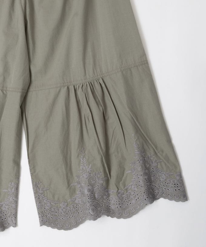 ペチパルセミ・V カットワーク刺繍レースのレイヤードぺチパンツ