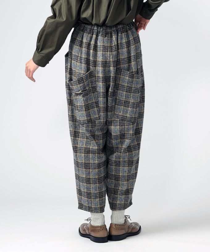 マオパンツ・22　コットンツイードチェックのバックポケットパンツ