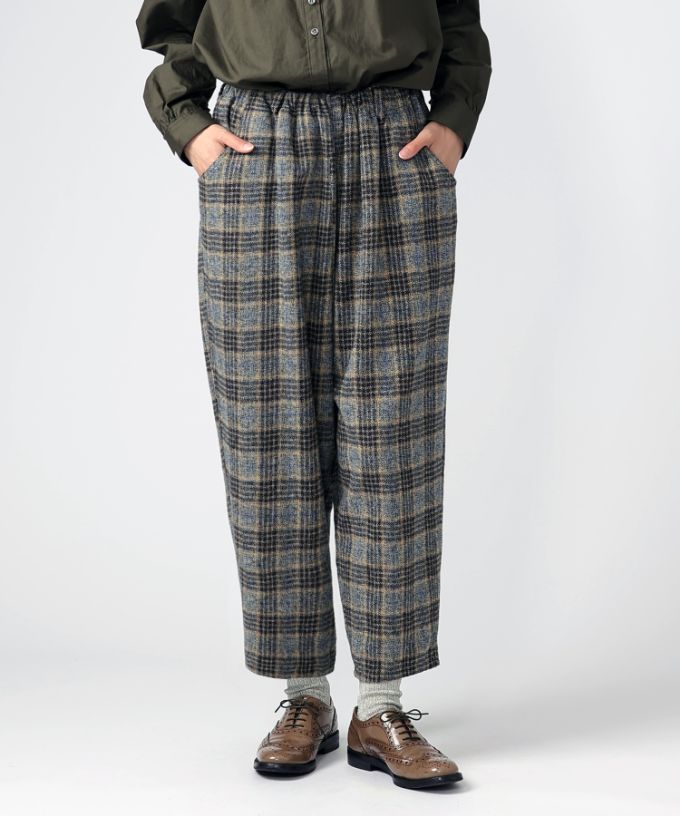 マオパンツ・22　コットンツイードチェックのバックポケットパンツ
