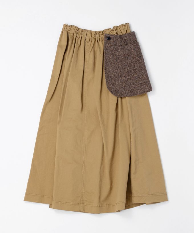 メリザスカート　ビッグポケットつきのタックフレアスカート