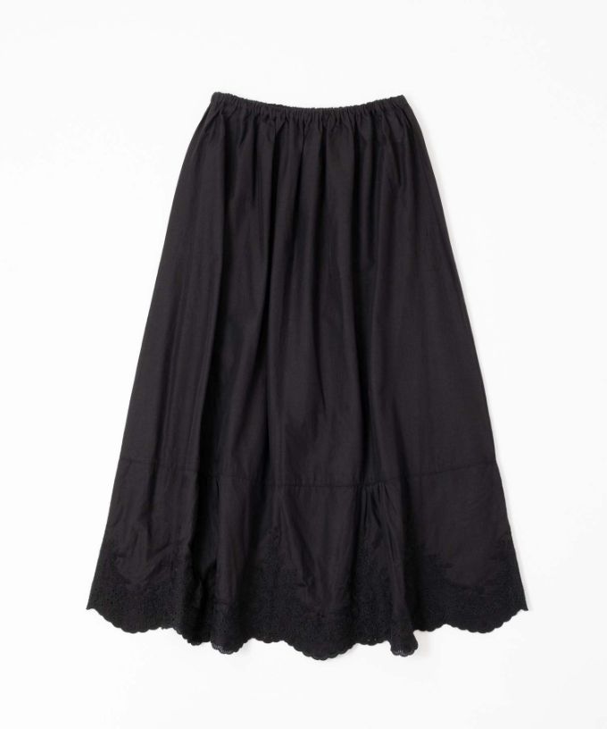 ペチスカートB　カットワーク刺繍レースのインナースカート