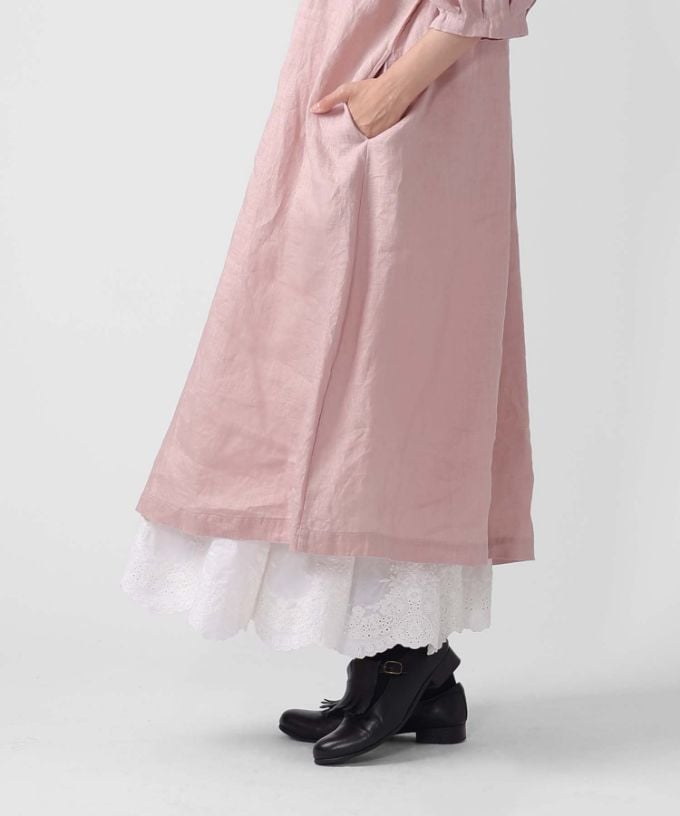 ペチスカートB　カットワーク刺繍レースのインナースカート