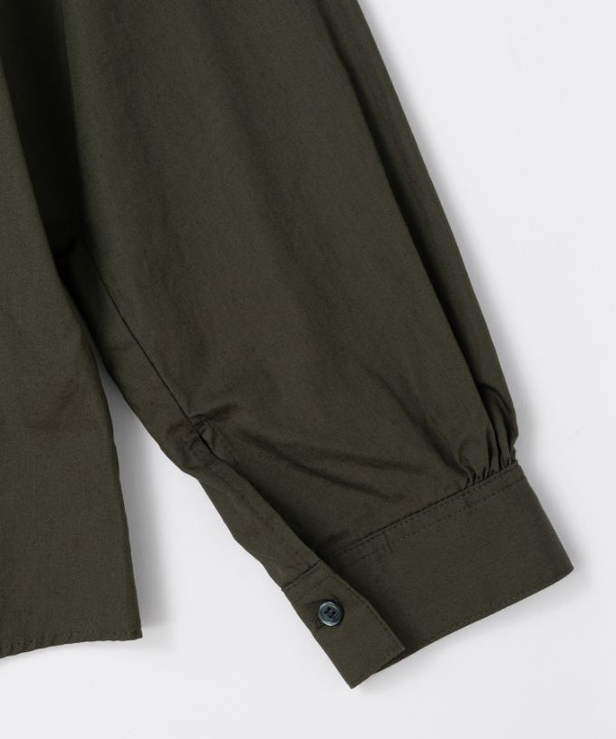 イザック　胸フリル付きブロードシャツ