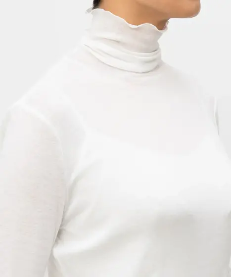 60 TURTLE NECK SHIRT