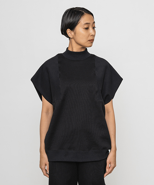 20 SLEEVELESS SWEAT SHIRT