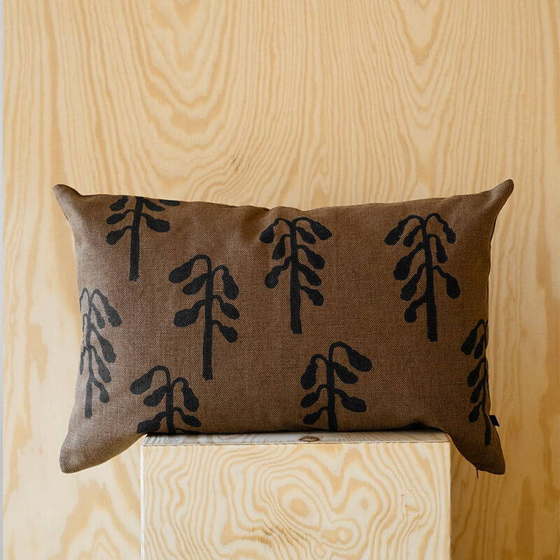 Fine Little Day 枝垂れ樺の木 クッションカバー 38x58cm 麻70% HANGING BIRCH 北欧 スウェーデン【ネコポスOK】