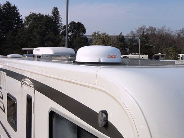 SELFSAT Drive2����ư������BS/110��CS����ƥ�