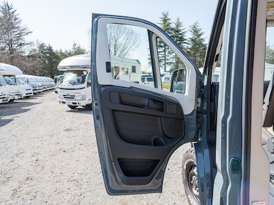 Lippert�ʥ�ѡ��ȡˡ�DUCATO�ѥ֥饤��ɥ������ɡʥե���ȡ��������̥��åȡ�