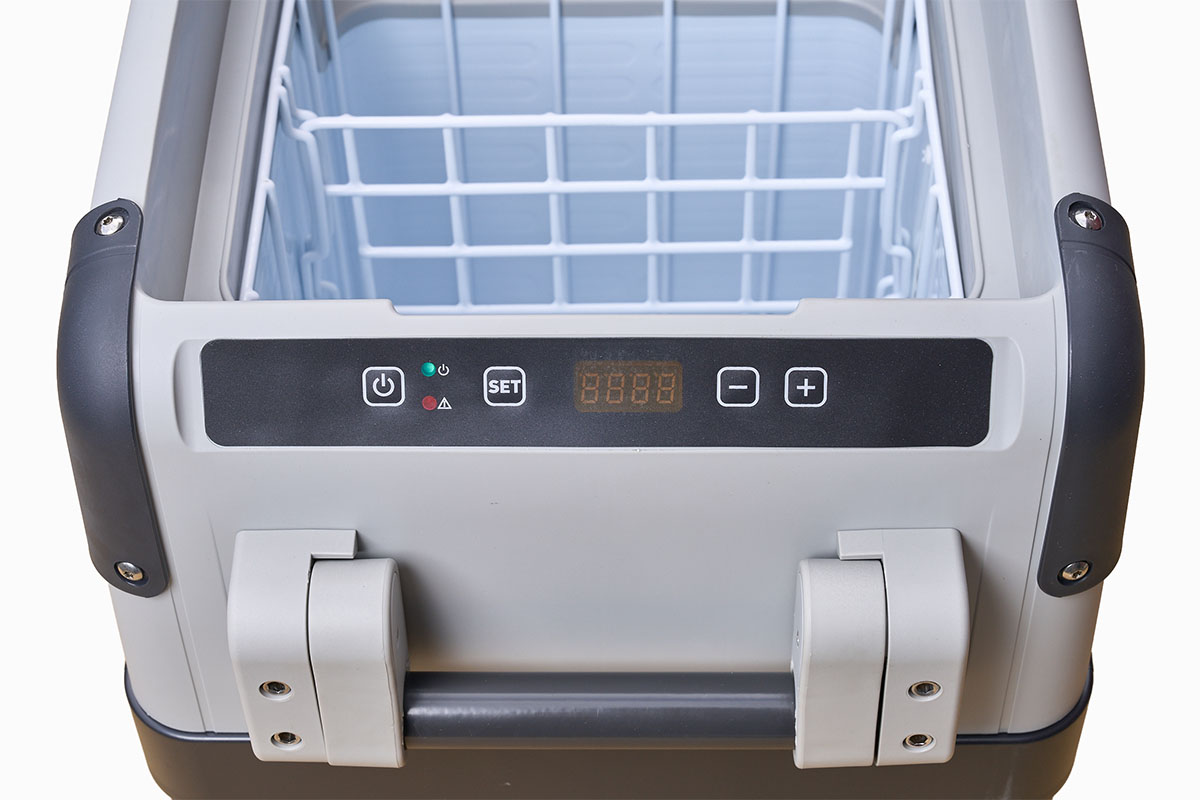 DOMETIC���ݡ����֥���¢�ˡ�CFX28�ʿ��̸����ò���