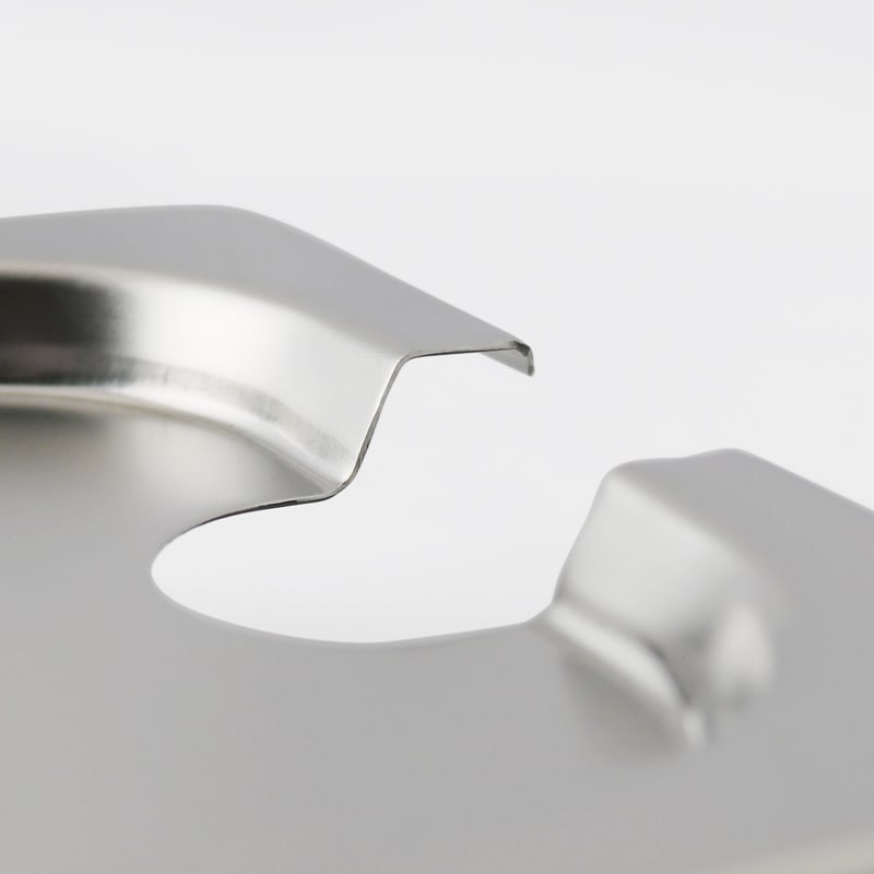 18-8 ホテルパン 1/9サイズ用カバー レードル穴付 SH-1100N | SUGICO