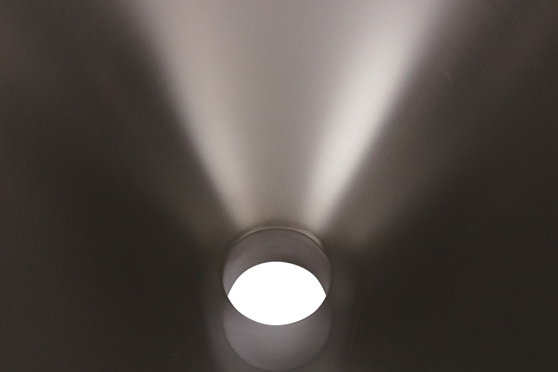 【取寄品】18-8 ホッパー(ヘルール1.5S付) 内面ウエットブラスト加工 容量約6L HW-6