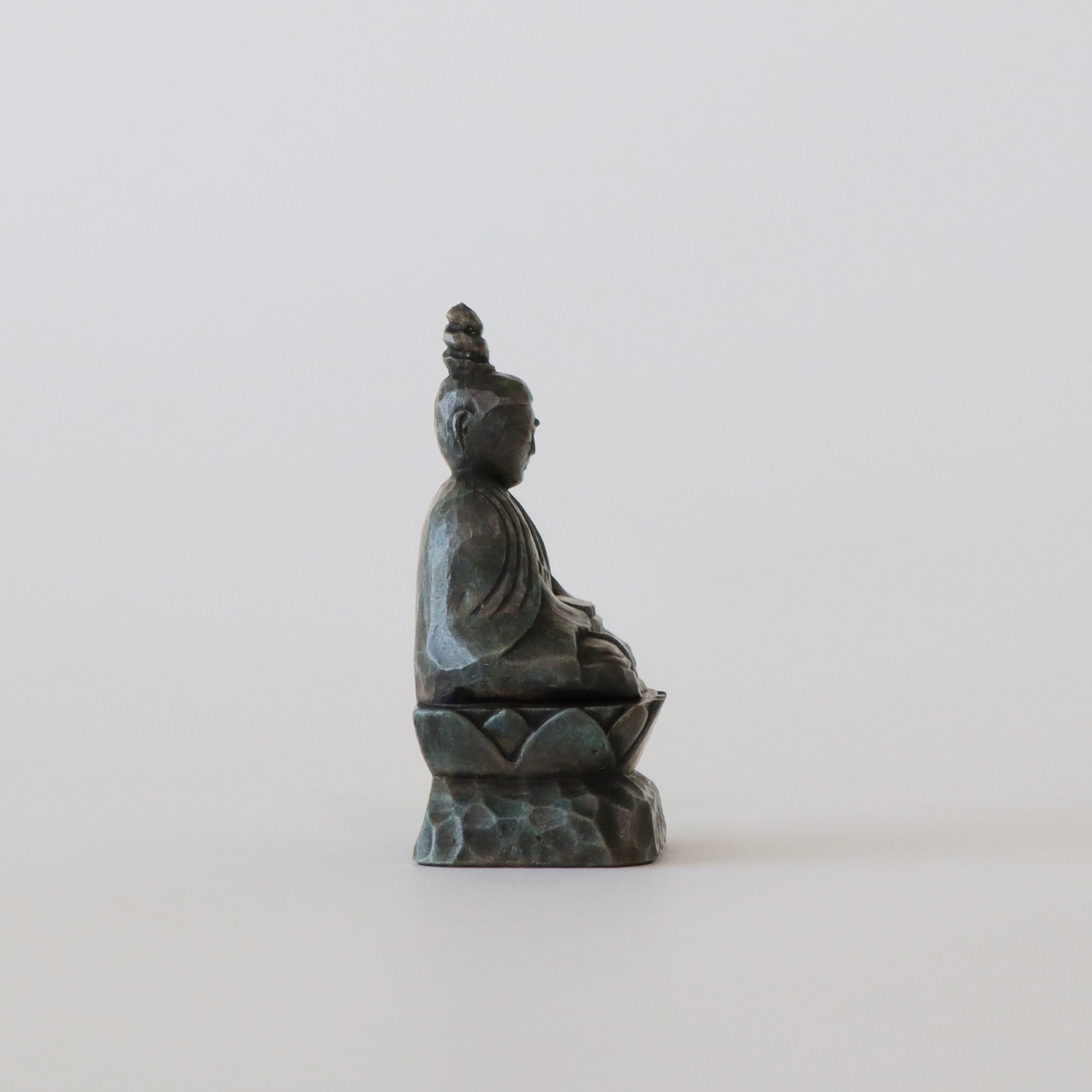 観音坐像 古手青銅