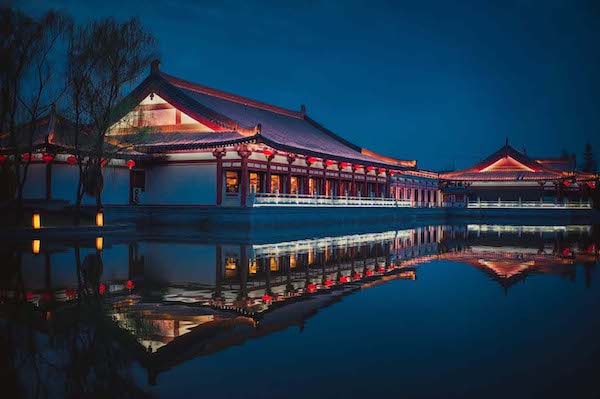 七工匠 7Artisans 25mm F1.8 シルバー 単焦点レンズ | 焦点工房