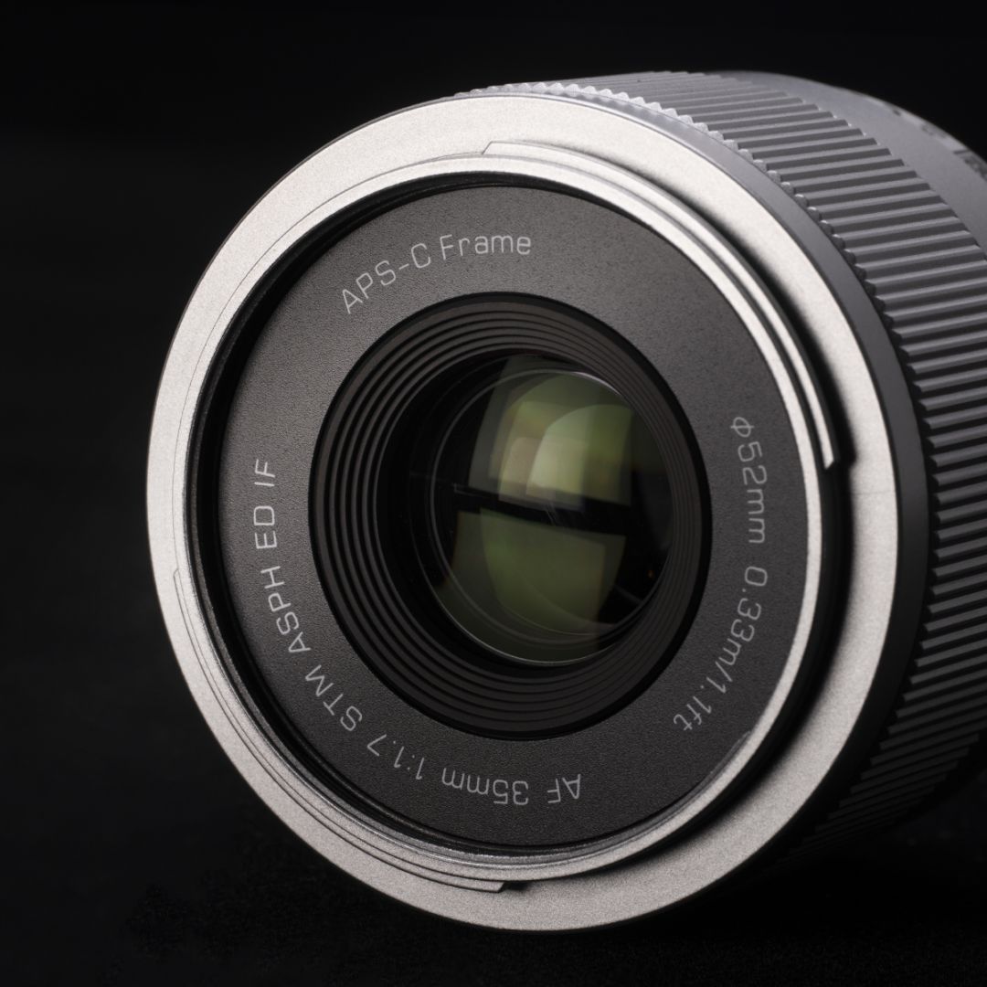 Viltrox AF 35mm F1.7 AIR「E/Z/Xマウント」大口径 APS-C 単焦点レンズ