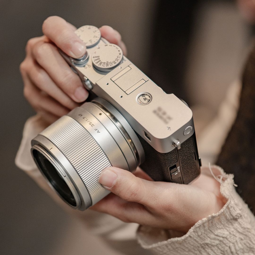 Viltrox AF 35mm F1.7 AIR「E/Z/Xマウント」大口径 APS-C 単焦点レンズ
