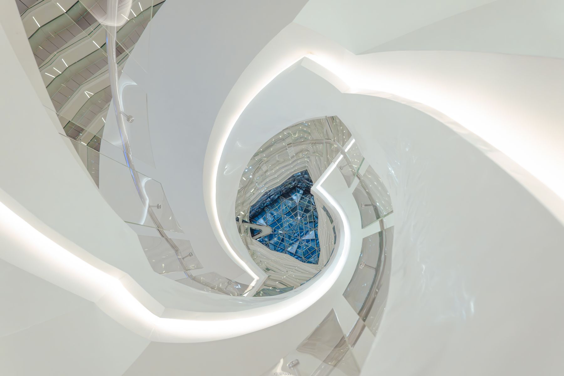 レンズ(単焦点) asaco 七工匠、フルサイズ対応のEマウント用大口径広角レンズ「7Artisans