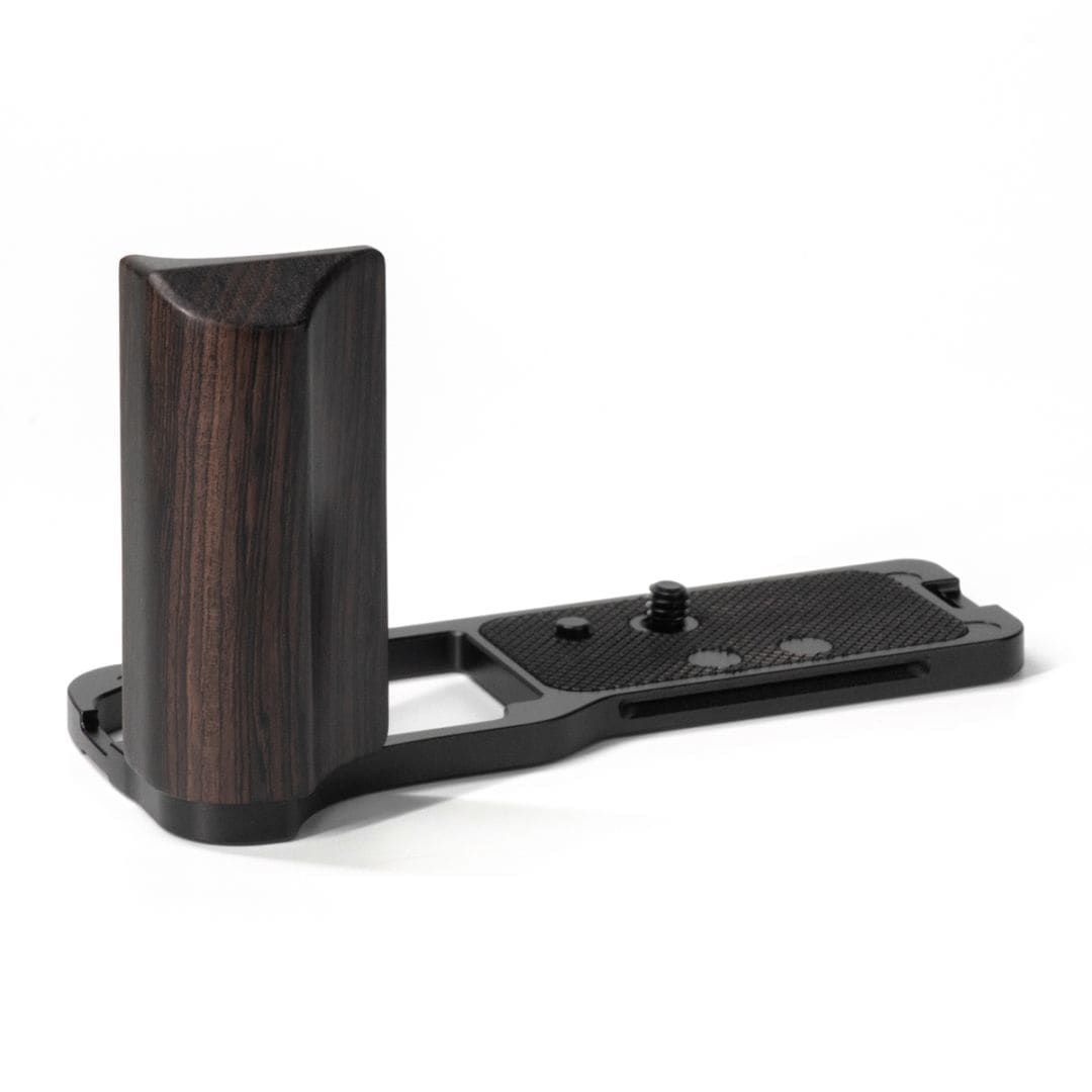 YUWOOD ウッドグリップ 一体型ベースプレート NIKON Z R 専用 | 焦点