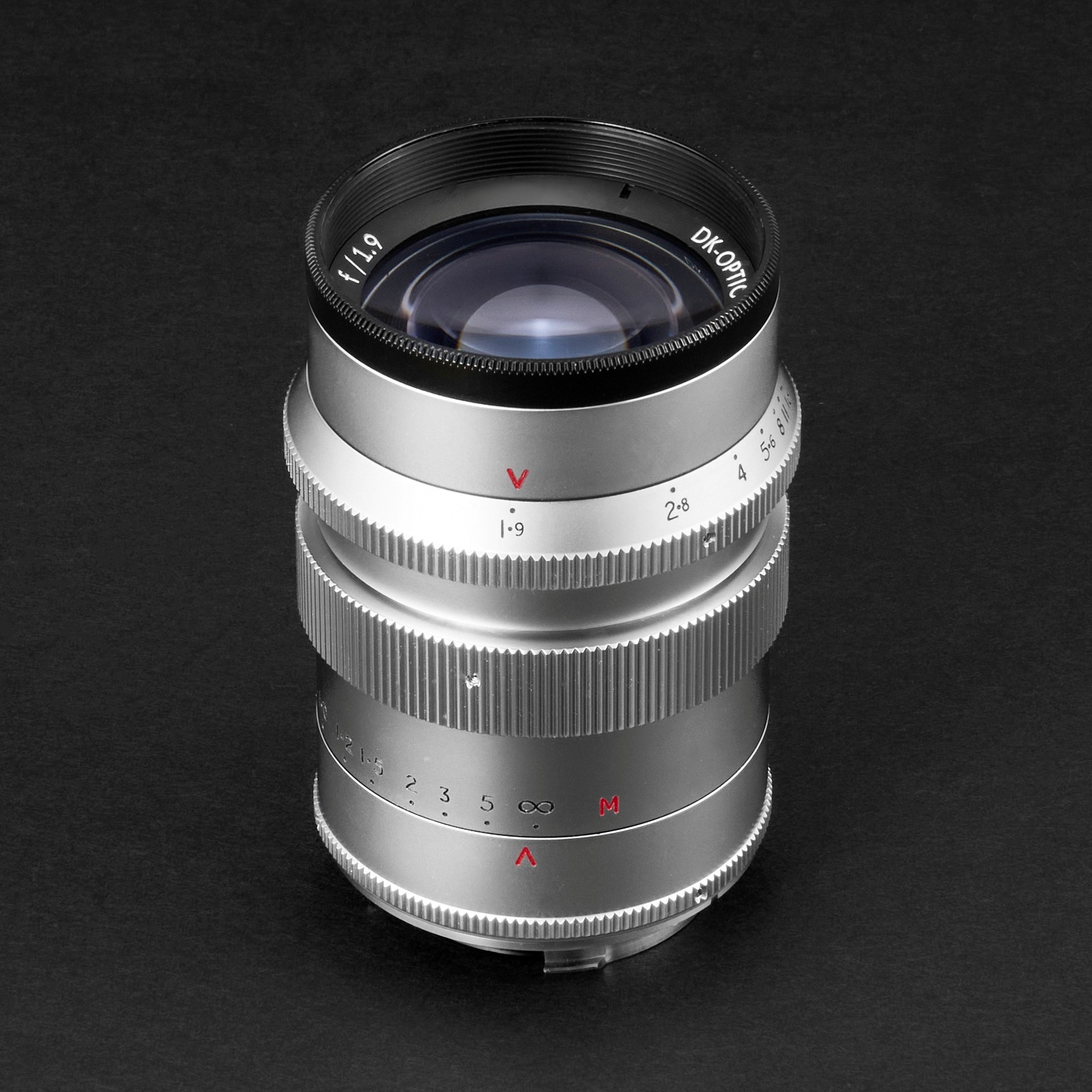 �ڿ��̸����DK-OPTIC CHIARO 75mm f/1.9 ���ͽ������