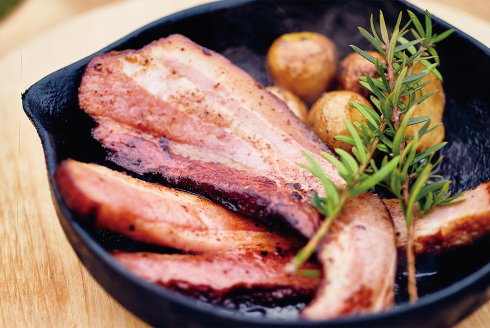 【中川町】生ハムみたいな自家製ベーコン