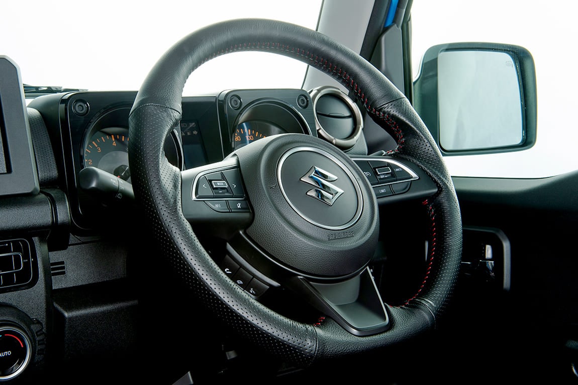 受注生産】本革巻きステアリング ハイエンドモデル JB64、JB74用