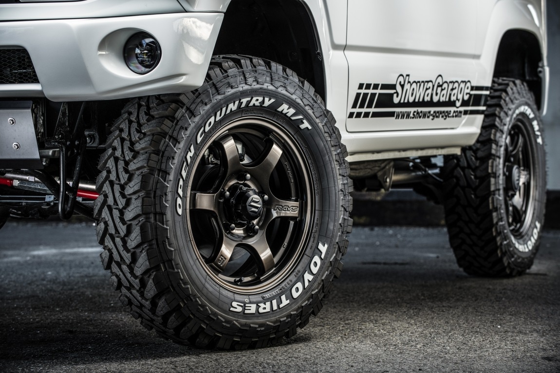 廃盤　ブラックダイヤモンド　ハイライト前室付き！　 在庫限り) アルミホイール 16インチ RAYS Gram Lights 57DR-X 16