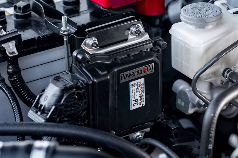 Powered ECU spec2 JB64 �ϥ���������