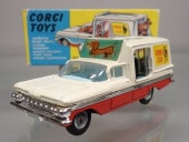 CORGI 486 KENNEL SERVICE WAGONN CHEVROLET