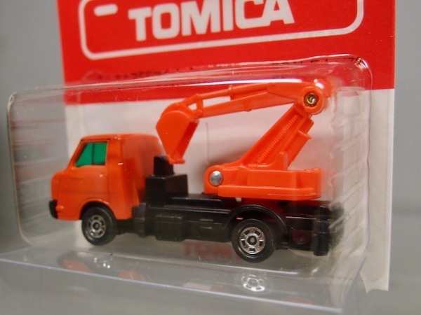 日本製 トミカ 64-2 いすゞ エルフFFマイパックバックホー | トミカ 赤