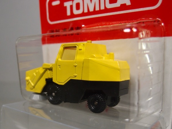 日本製 トミカ 113-1 道路清掃車 | トミカ 赤箱／日本製 | シューストック