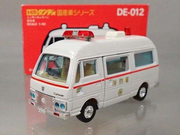 トミカダンディ DE-001 ニッサン キャラバン パトロールカー 未使用 0000000004502_kQiT1Wk.jpg