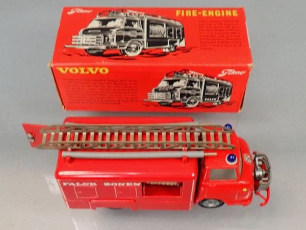 TEKNO 459 ボルボ FALCK ZONEN 消防車 15cm | ☆すべての商品