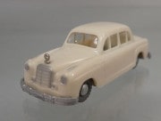 SIKU 33 ��륻�ǥ��٥�� 220 1/60 8cm ������� �ץ饹���å���