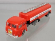 SIKU 47 ESSO ���󥫡� 1/60 21cm ������� �ץ饹���å���