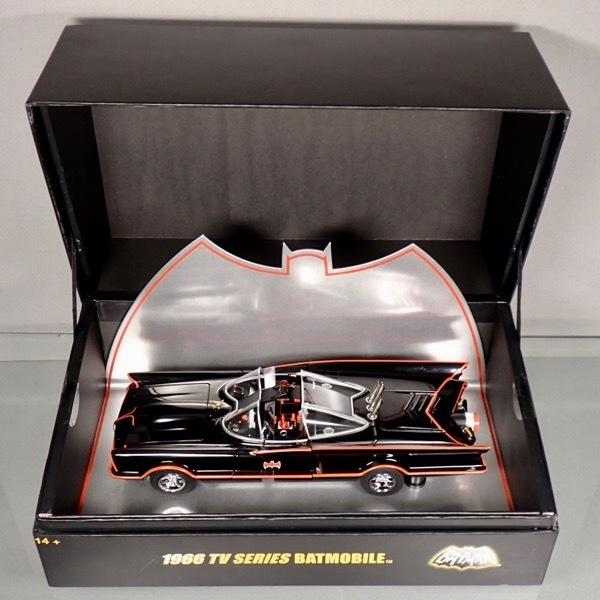 MATTEL HOTWHEELS 1/18�ʥ����ѡ����꡼�� �Ǿ�� �ž�) 1966 �Хåȥޥ� TV ���꡼�� �Хåȥ⡼�ӥ� 1966 TV SERIES BATMOBILE