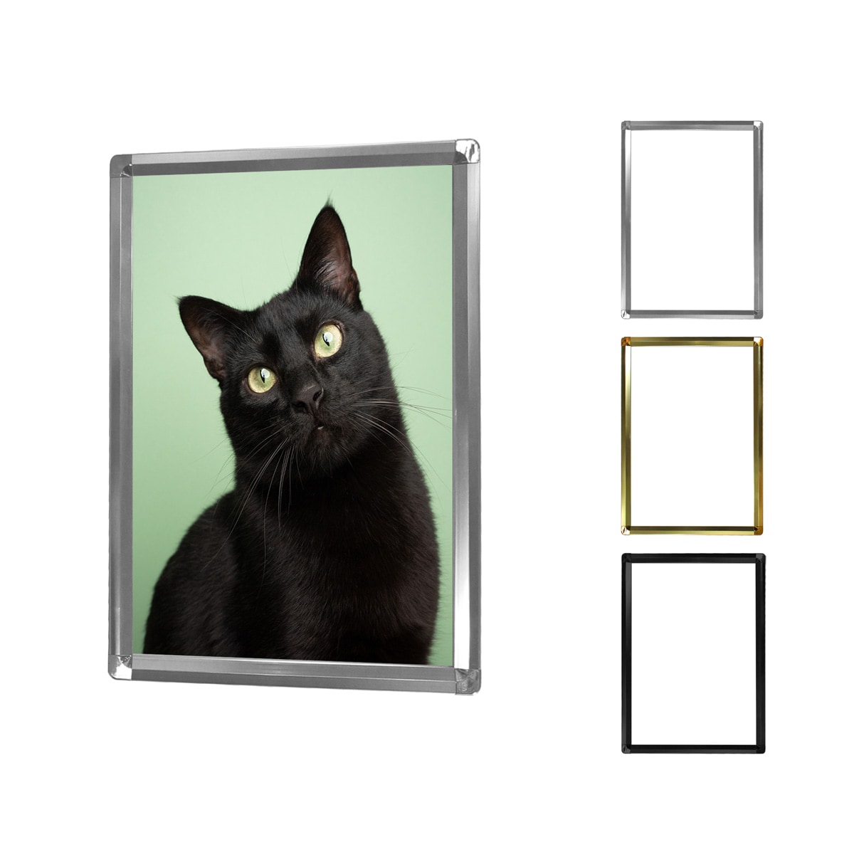 B2サイズは扱いやすい人気サイズ。アルミ製のシンプルで丈夫なポスター