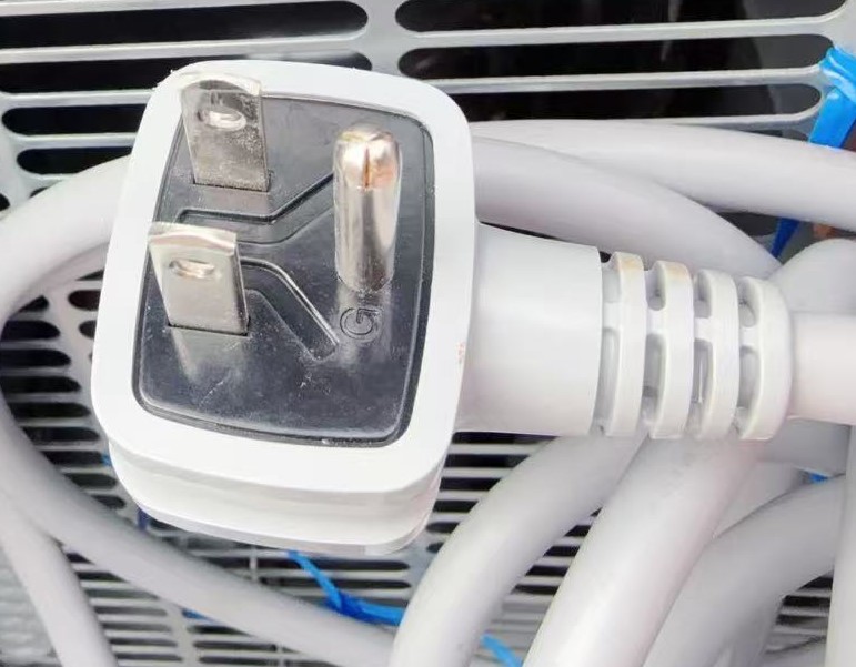 ����šۥơ��֥뷿������¢�� �ե��ޥå� FRT1260FK 100V 2017ǯ