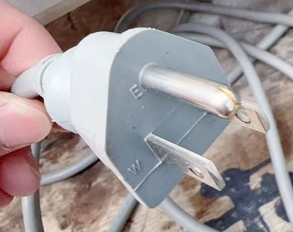 ����šۿ��������� �ޥ를�� MDRT8E 100V 2019ǯ
