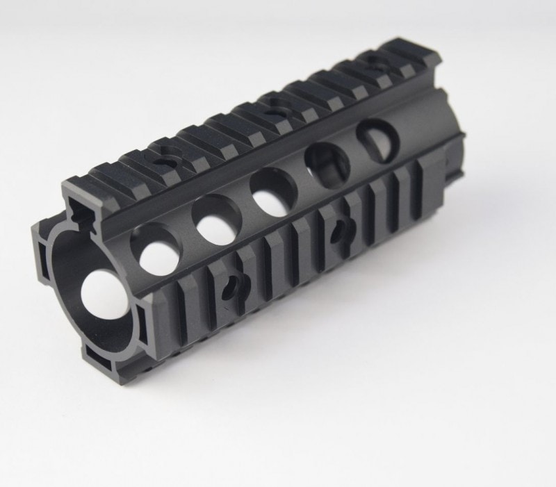 ZC�� M4�� ��������ϥ�ɥ����� 5�����