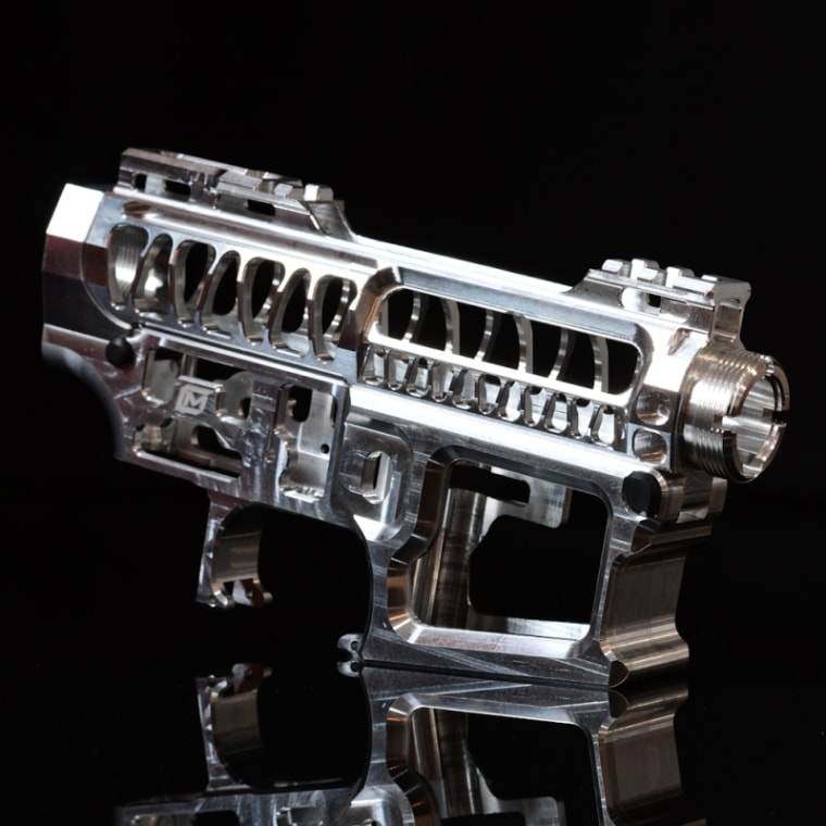 MANCRAFT�� M4/AR15 Ķ���̥��ԡ��ɥ��եȥܥǥ� ����С�