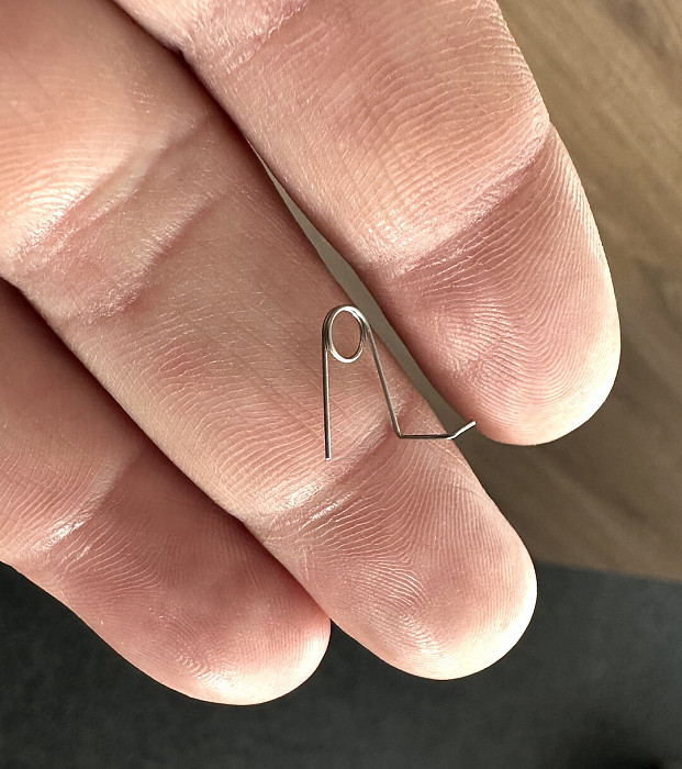 RETRO ARMS�� Anti Reversal Latch Spring