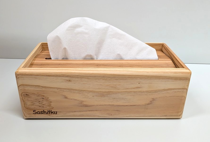 ティッシュボックス
