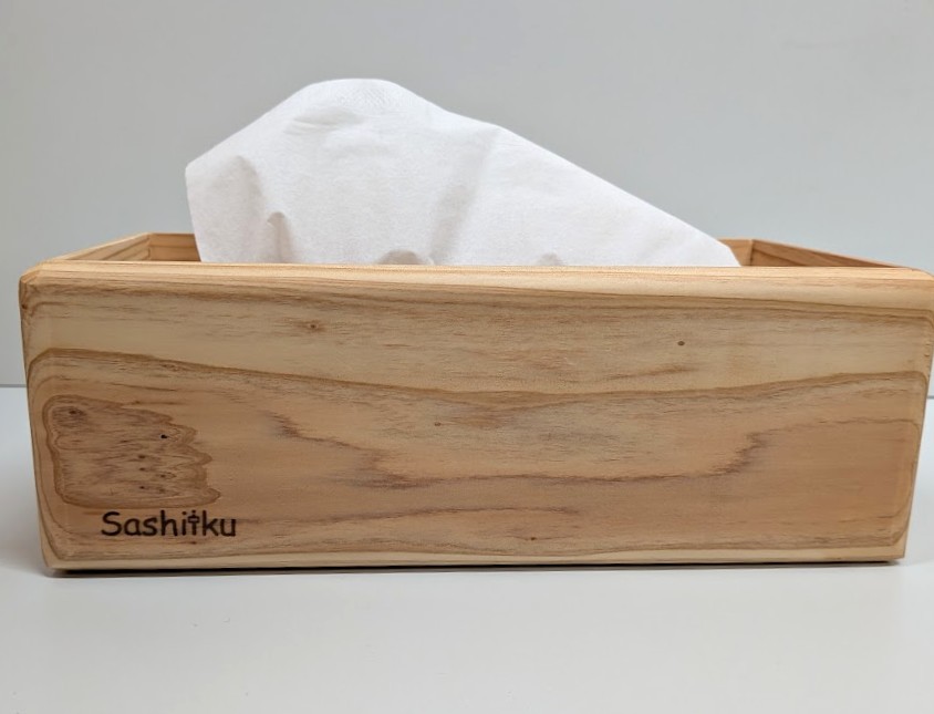 ティッシュボックス