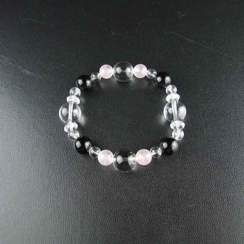 目標を達成し、幸運を呼び込むブレスレット♪ レディース【オニキス】８月の誕生石