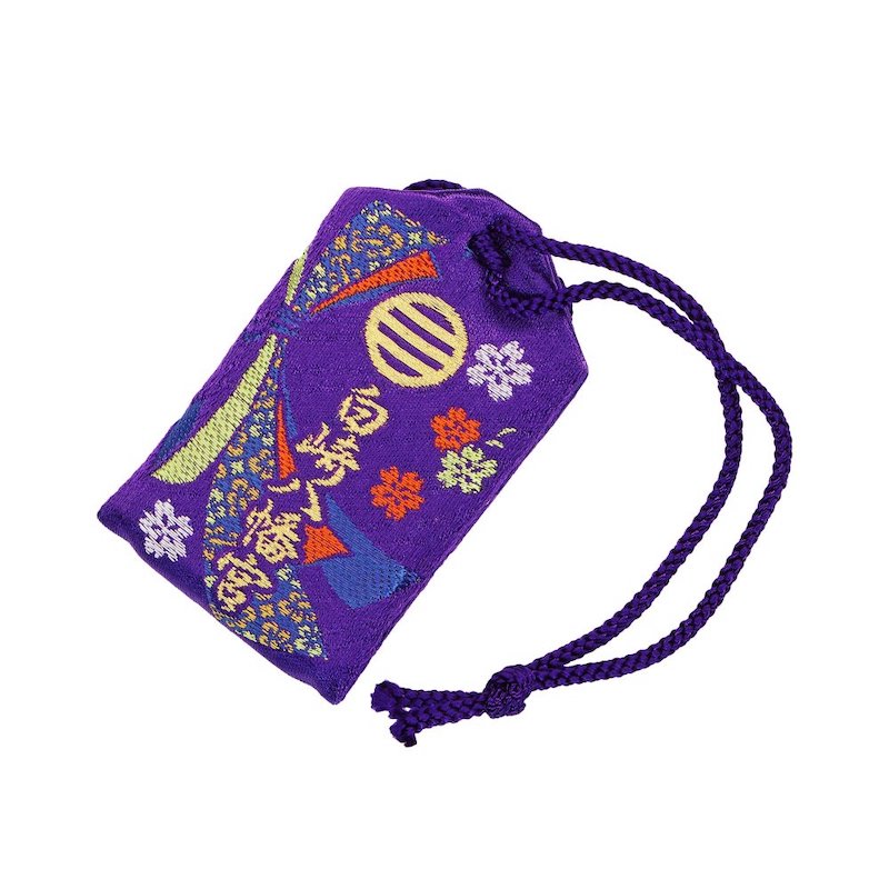 お守り 交通安全三つ折錦お守り【赤】☆吊り下げ紐タイプ☆｜白崎八幡宮