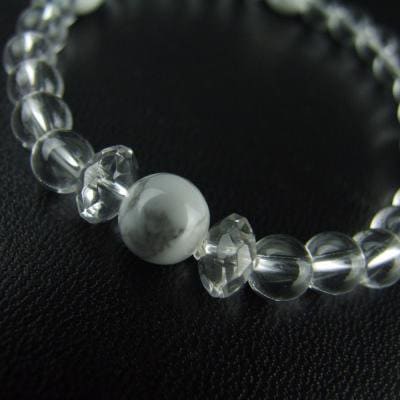 レディース★LADY'S【ハウライト】使用★身体健康パワーストーンブレスレット★白崎八幡宮手作りお守り★