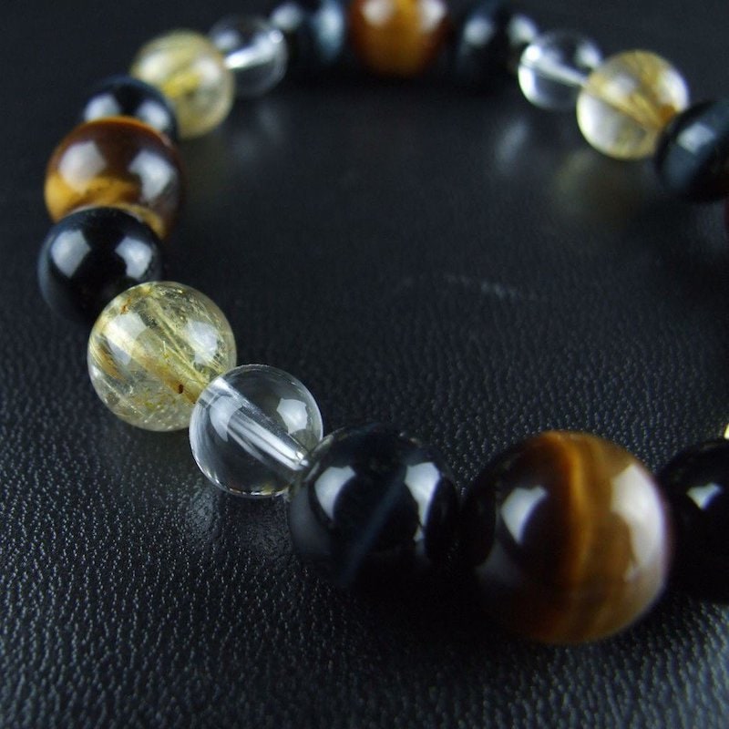 潜在能力を引き出せ！4月の誕生石【水晶】ダーク系 高級ルチル