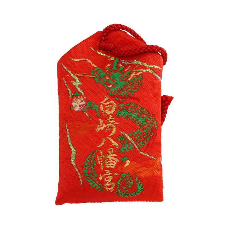 勝運上昇!必勝お守り(桐箱入り/赤) スポーツや受験・勝負事に 神社で祈願済み