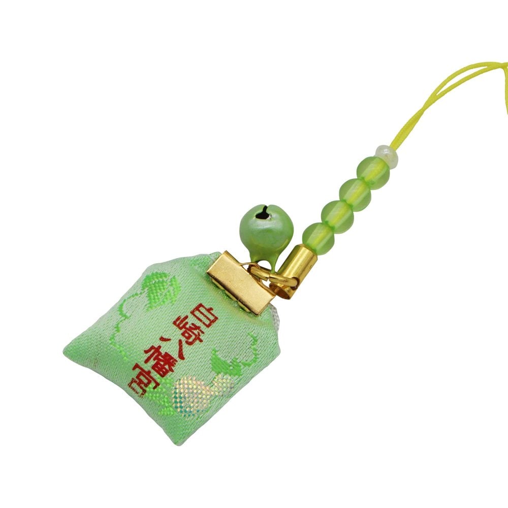 健康守 輝きお守り ストラップ 岩国に鎮座する神社白崎八幡宮で祈願済み